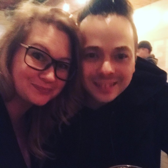 Meet your Posher, Kimberley - Picture 1 of 1